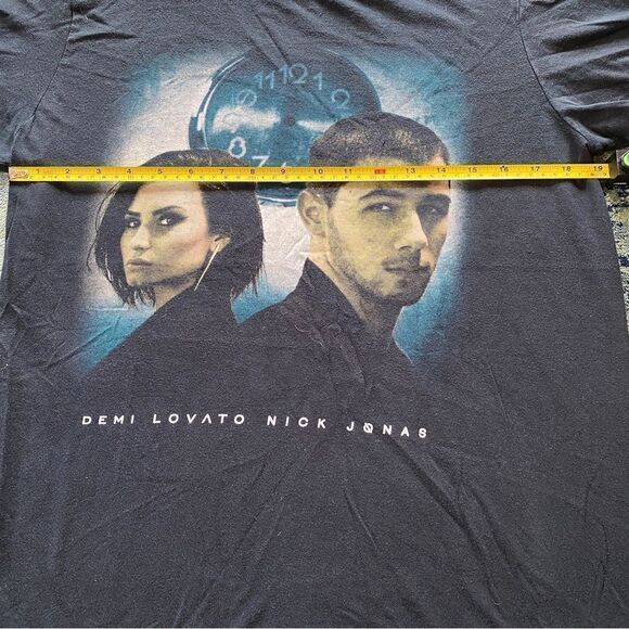 Demi Lovato Nick Jonas 2016 Honda Civic Tour Future Now T-Shirt - Picture 5 of 6